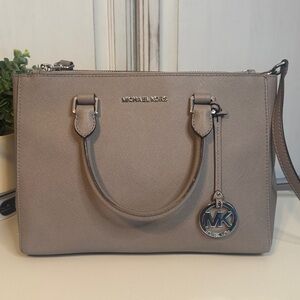 Michael Kors Sutton Medium leather satchel